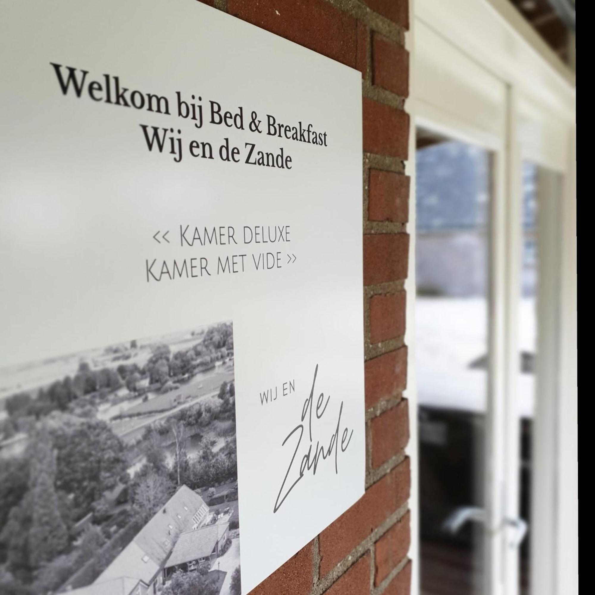 Bed And Breakfast 'Wij En De Zande' Kamperveen Esterno foto